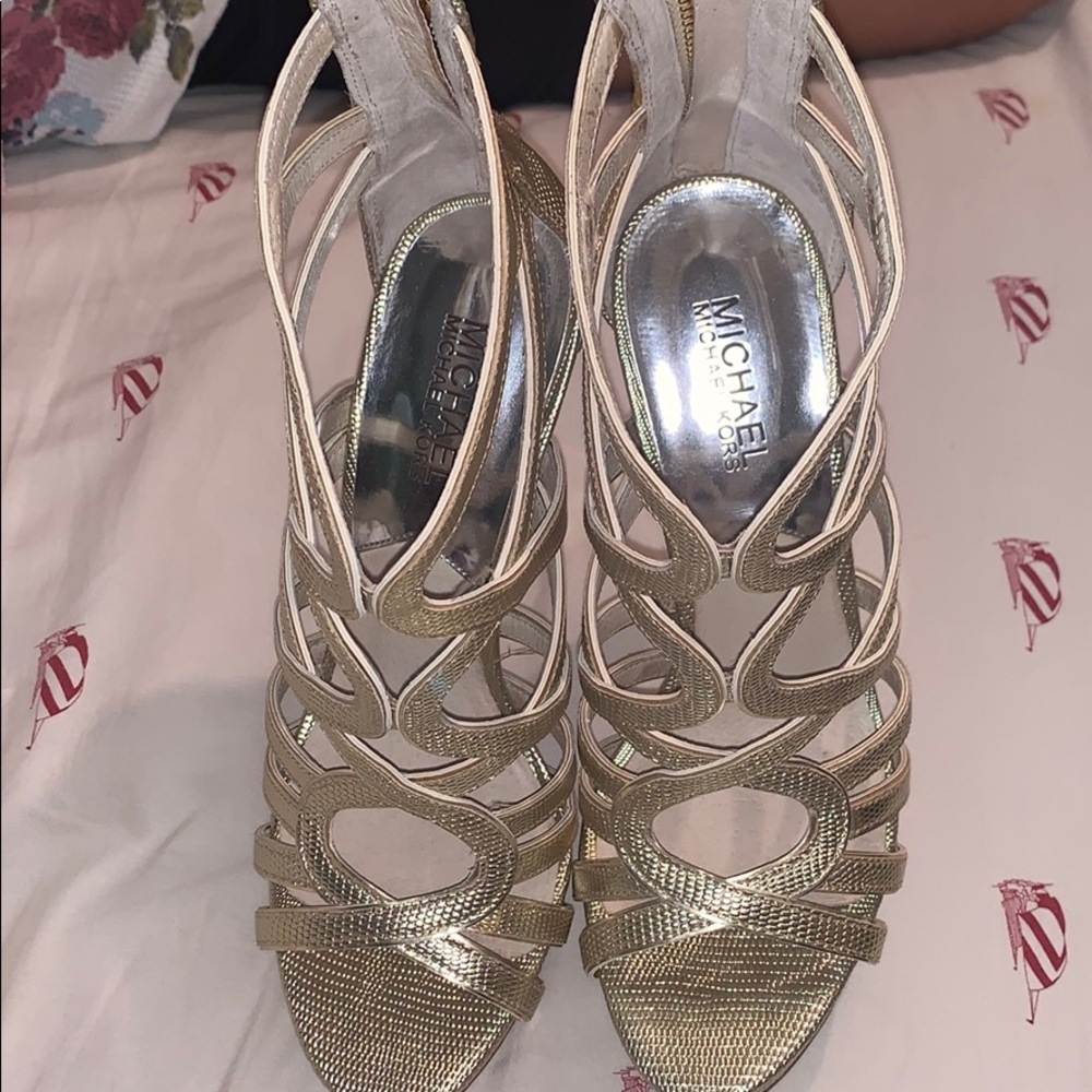 Micheal Kors Heels